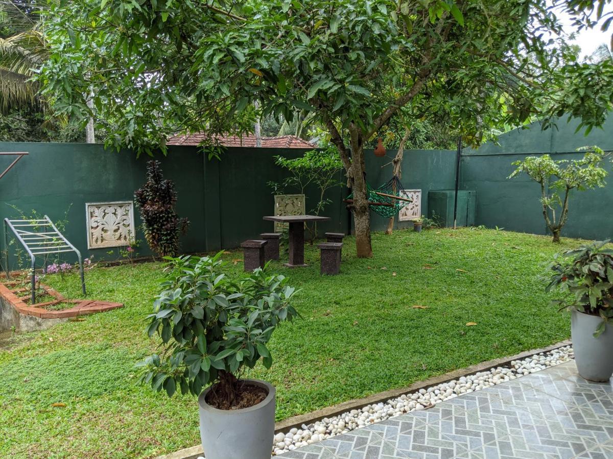 Serendip Sri Lanka Bed & Breakfast