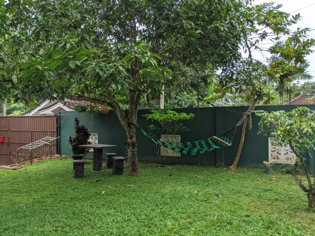 Serendip Sri Lanka Bed & Breakfast